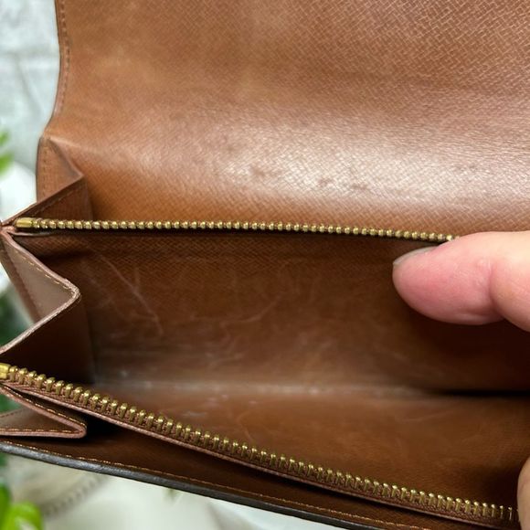 Louis Vuitton Brown Monogram Wallet - Picture 10 of 11